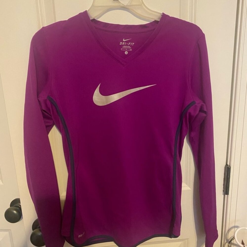 Nike dri fit Small